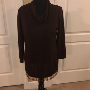 Essence Women's long-sleeved blouse